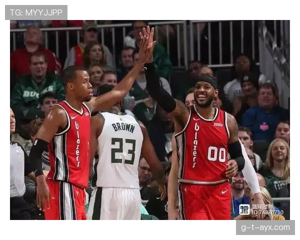 安东尼状态回暖助球队逆转取胜，再续荣耀传奇