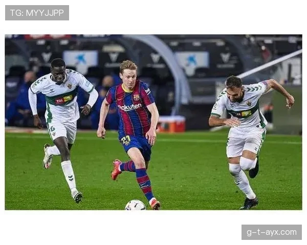 技术特点与踢法风格争议解析